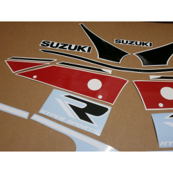 ADESIVI SUZUKI GSX-R 750 YEAR 1990 - WHITE/RED/BLACK (Prodotto compatibile)